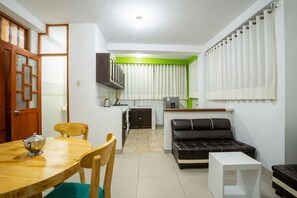 Uklassifisert bilde, 4 av 9, knapp