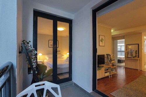 Chippendale Charmer in Ideal Location