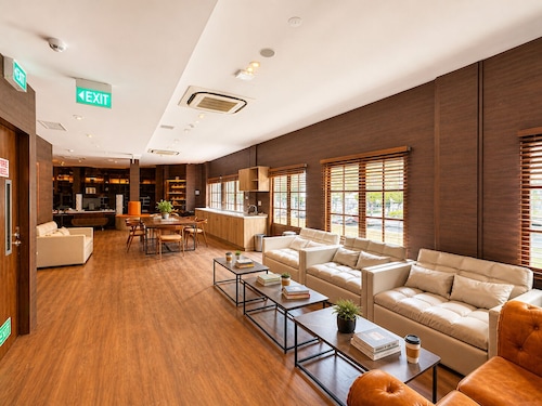 Bugis Social- Newly Renovated