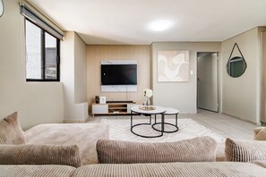Living area - Loft Apartment at the Bolton Apartments (Johannesburg)