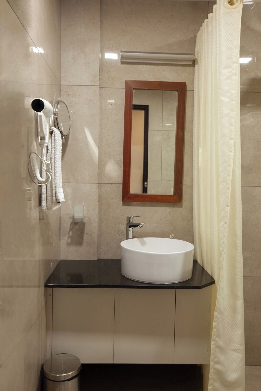 Habitació doble o amb dos llits individuals executiva, vistes a la ciutat | Bany