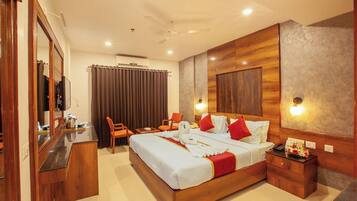 Deluxe Double Room, City View