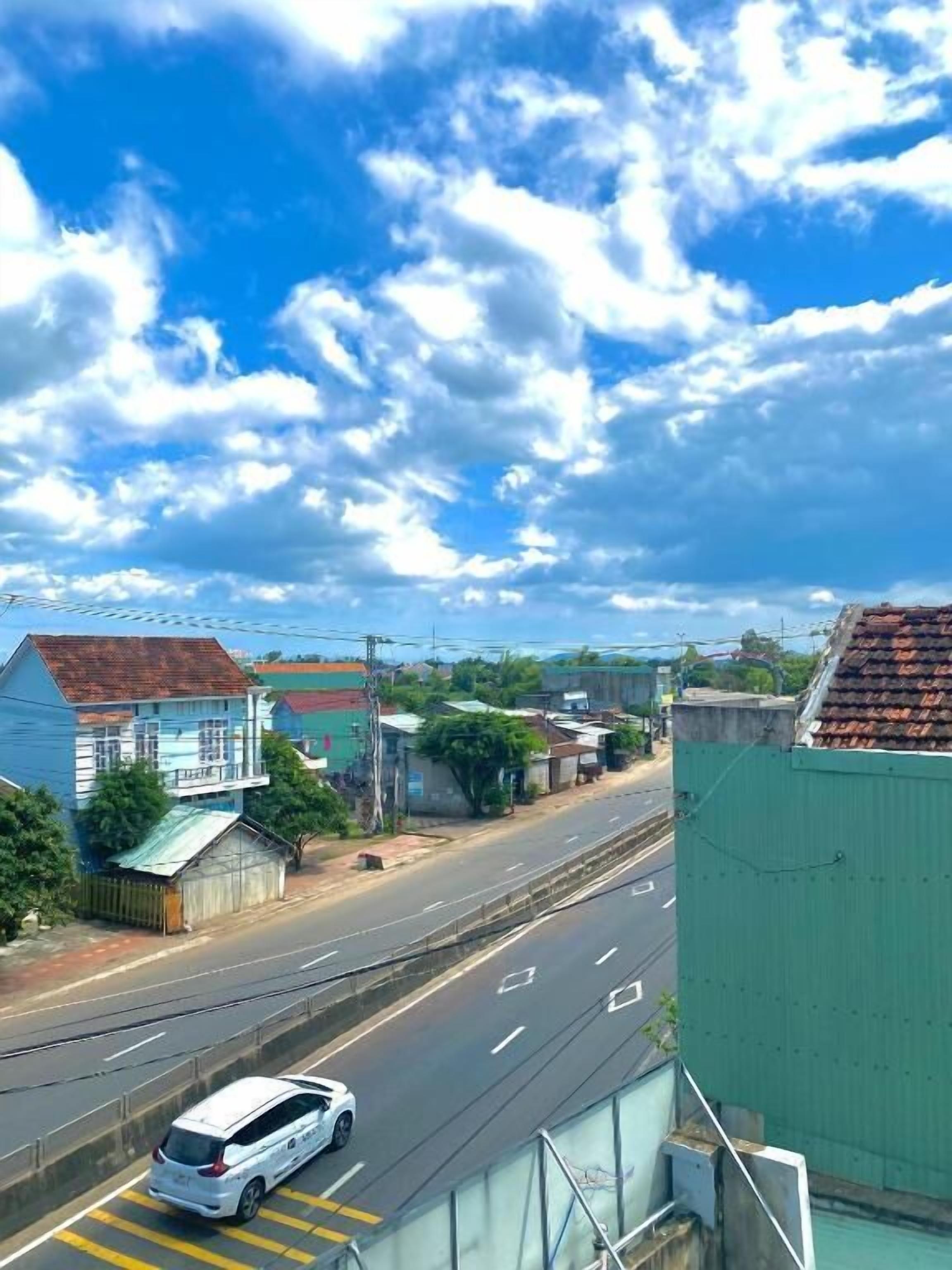 经典开间, 阳台, 城市景观