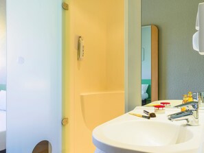 Bathroom - Ibis Budget Auch (Auch)