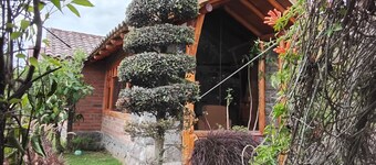 Chalet, Cottage=KaleraLodge