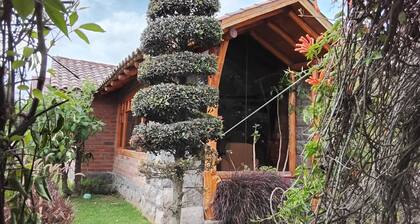 Chalet, Cottage=KaleraLodge