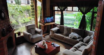 Chalet, Cottage=KaleraLodge