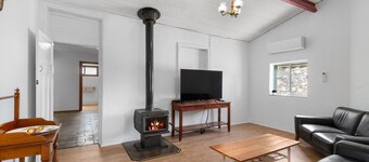 The Bootmakers Cottage - Moonta