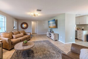 Imagen sin descripción, 4 de 28, botón