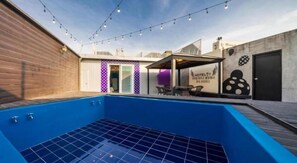 屋外ダイニングエリア