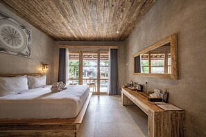 Room, 1 King Bed, Air conditioning - Golden Garuda Cottages at Diamond Beach (Penida Island)