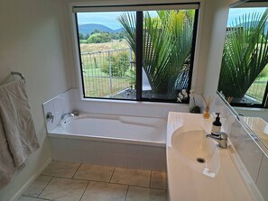 룸, 침실 1개, 장애인 지원, 파티오 | 욕실