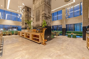 Restaurant - Golden Tulip Gurugram - Sector 80 (Gurugram)