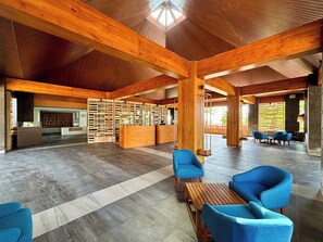 Lobby sitting area - Kamala Bali Resort by AGATA (Nusa Dua)