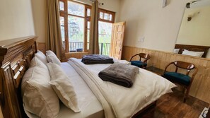 Deluxe Double Room, Balcony, Mountain View - Gakyi House Tabo (Tabo)