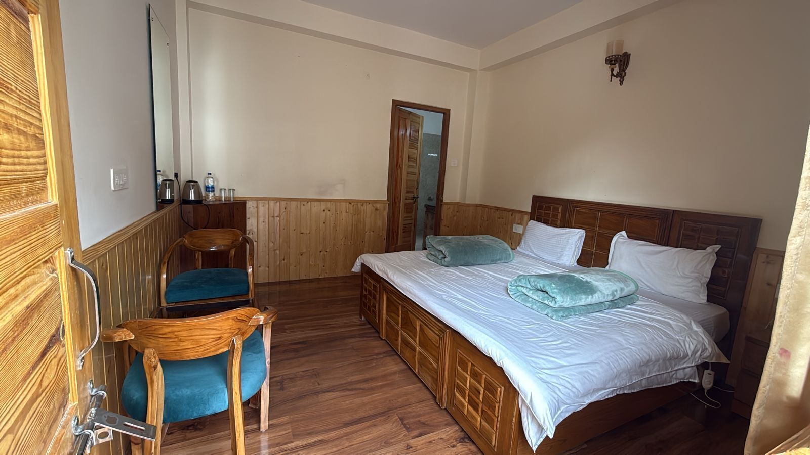 غرفة ديلوكس - بشرفة - منظر للجبل