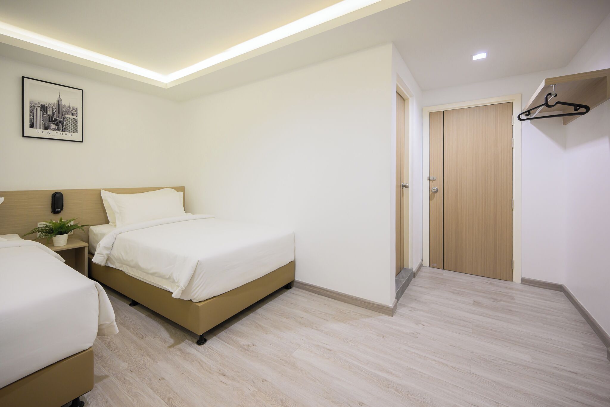 Deluxe Twin (No window) | In-room safe, desk, laptop workspace, free WiFi