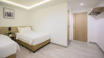 Deluxe Twin (No window) | In-room safe, desk, laptop workspace, free WiFi