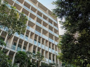 Building design - Nomu Mexico City by Lumina (Mexico)