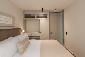 Wardrobe - Nomu Mexico City by Lumina (Mexico City)