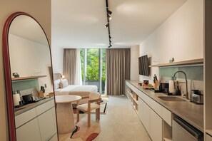 Deluxe-Studio, 1 King-Bett, Balkon | Eigene Küche | Herdplatte, Espressomaschine, Grillplatte, Kochgeschirr/Geschirr/Besteck