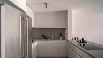 Superior-Suite, 2 Schlafzimmer, Balkon | Eigene Küche