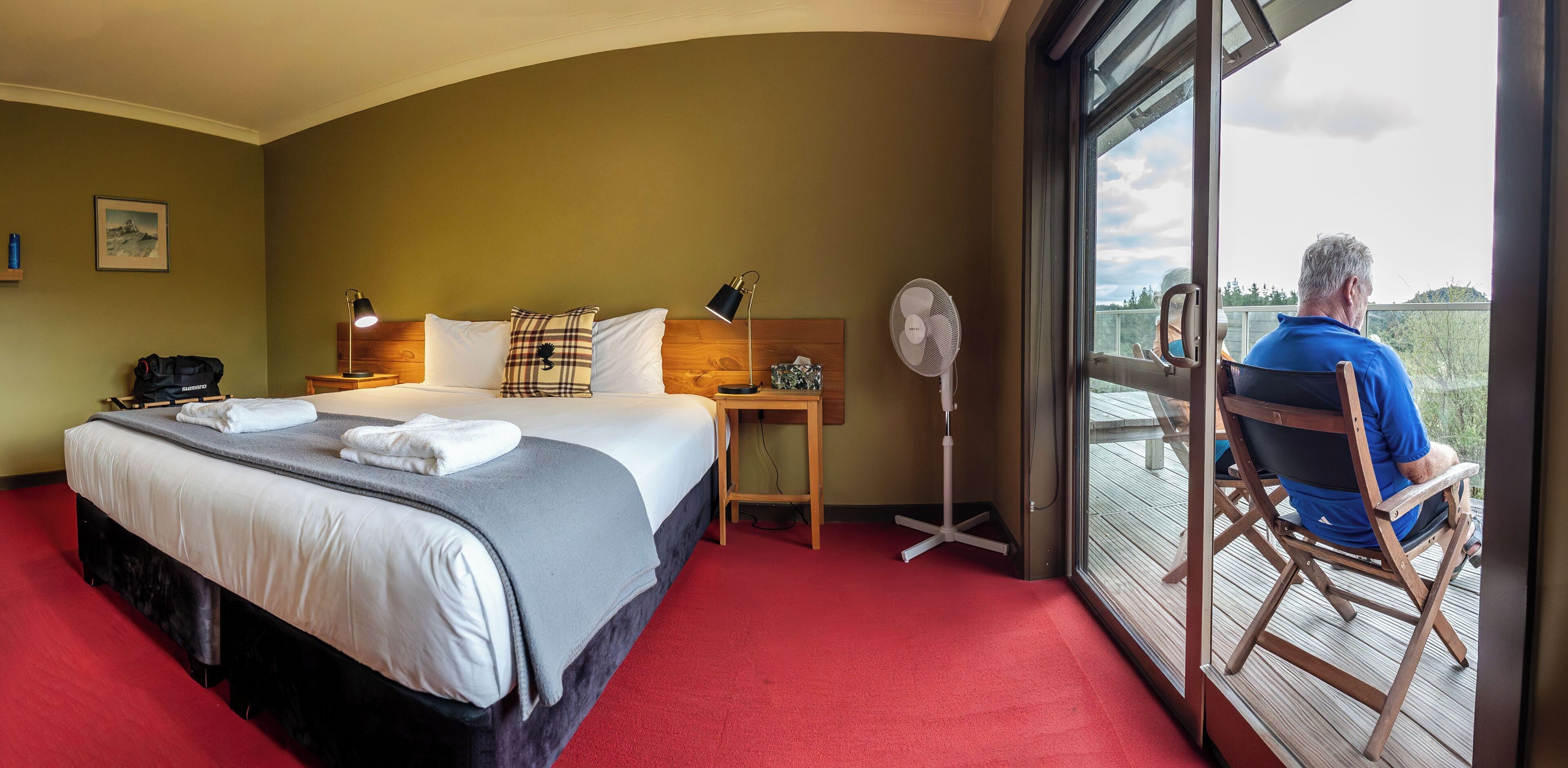 Chambre double ou avec lits jumeaux, balcon, vue sur la vallée