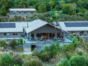 Exterior - Timber Trail Lodge & Transport (Piropiro)