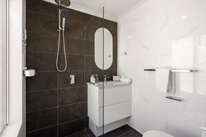 Hair dryer, towels