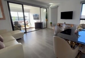 Immagine non classificata, 3 di 25, pulsante