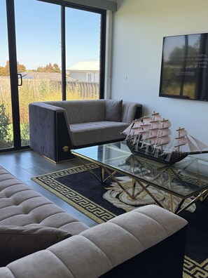 Immagine non classificata, 5 di 25, pulsante