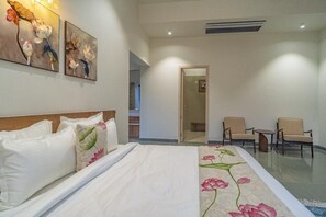 Villa, Balcony, Hill View - The Nivaas At Rekys Villa in Udaipur (Nathwaton Ka Gurha)