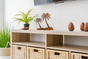 Interior - Golden Palm Apartment - Playa de las Americas (Playa de Las Americas)