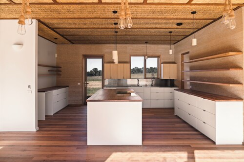 Hempcrete Homestead - Large Group Family-friendly Nature Escape in Castlemaine