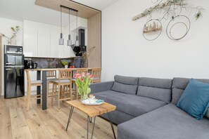 คลาสสิกอพาร์ทเมนท์, 4 ห้องนอน | ห้องนั่งเล่น