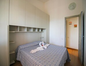 5 bedrooms, individually furnished - Apartment in Costa Rei Near White Sand Beaches (Muravera)
