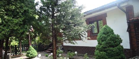 บ้านคอมฟอร์ท, 3 ห้องนอน | บริเวณภายนอก