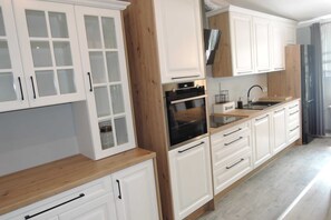 Private kitchen - House in Nowogard by Lake Nowogardzkie (Nowogard)