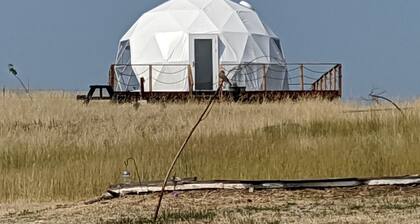 Remote Spacious Dome with Incredible Outdoor Landscape in Montana
