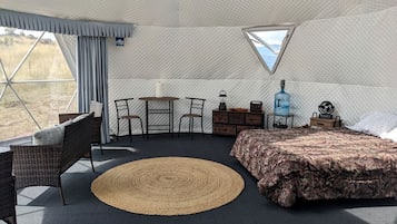 1 dormitorio y ropa de cama