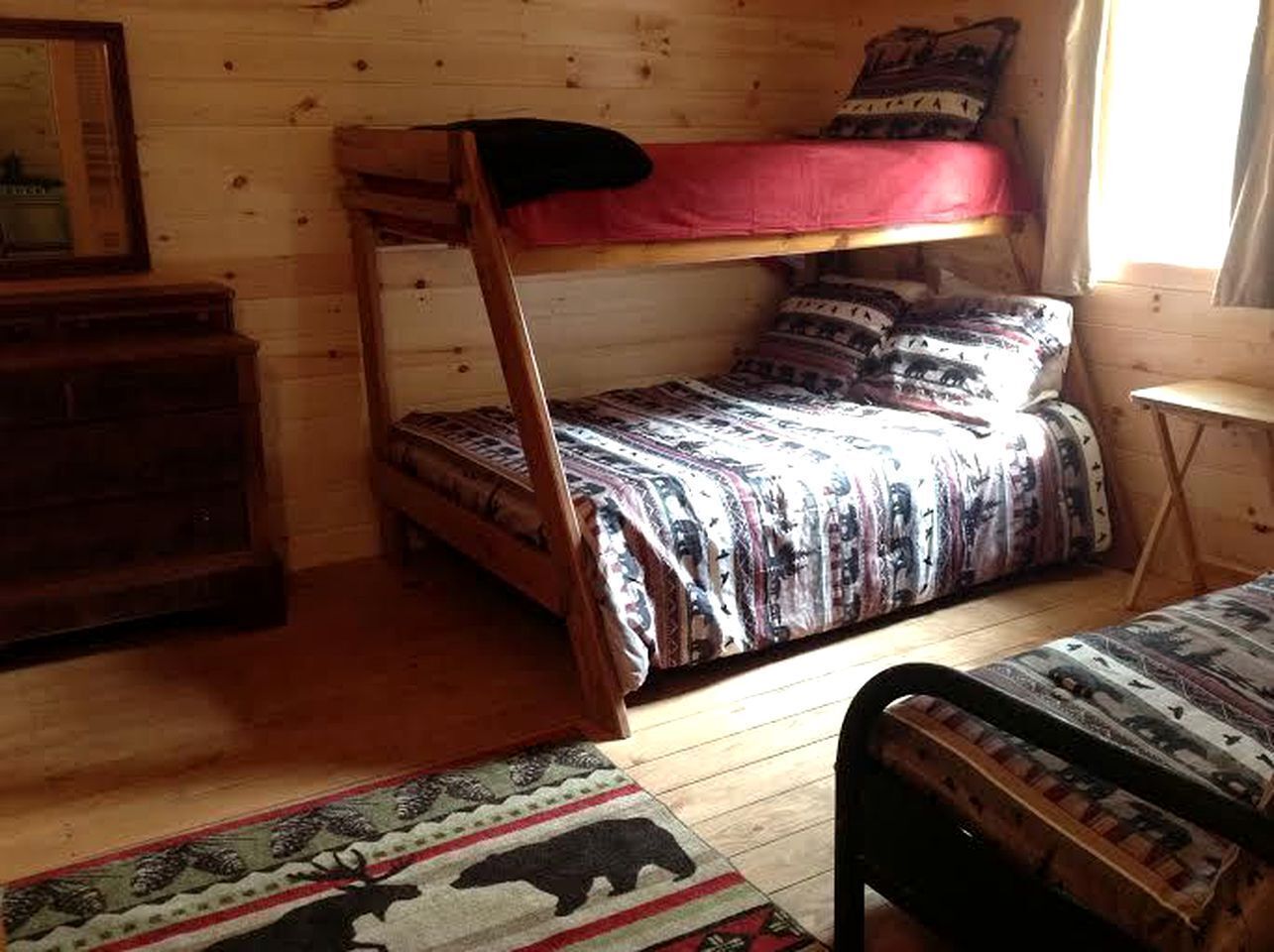 1 slaapkamer, een bureau