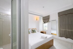 Deluxe Double Room | View from room - Townhouse Diamond Beach Vung Tau (Vung-Tau)