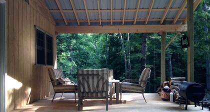Off-The-Grid Cabin Rental with Old-Fashioned Charm near Letchworth State Park, NY