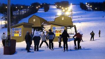 Snow and ski sports