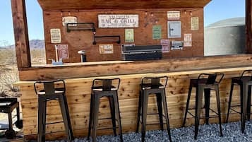 Bar (en la propiedad)