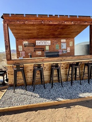 Bar (in der Unterkunft)