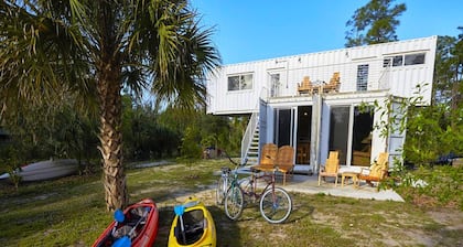 Upcycled Shipping Containers Transformed into a Glamping Home for a Unique Florida Vacation
