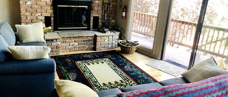 TV, fireplace, DVD player