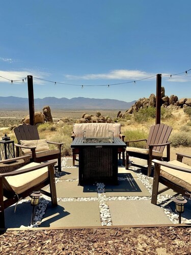 Stunning Geo Dome with Joshua Tree vibes