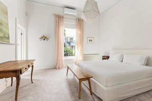 4 bedrooms - Luxury Villas Hawthorn Haven with Heated Pool (Hawthorn)